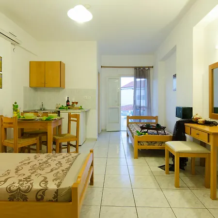Aglaia And 3* Hersonissos (Crete)